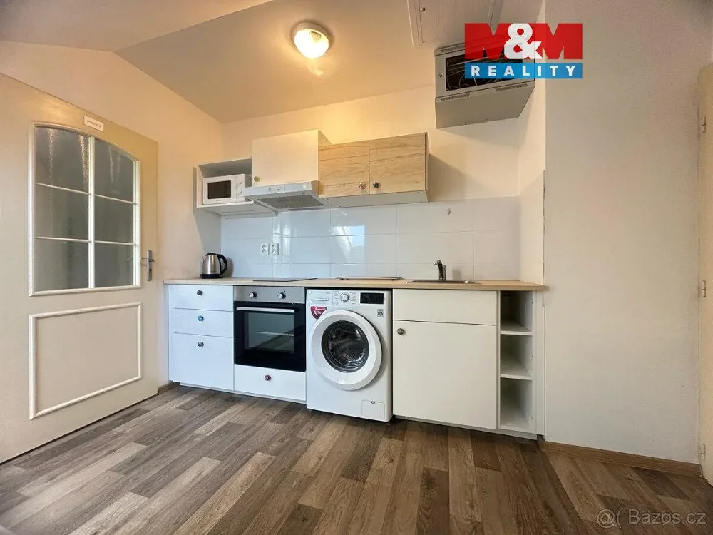 pokoj, 9. května, Mladá Boleslav, Středočeský kraj