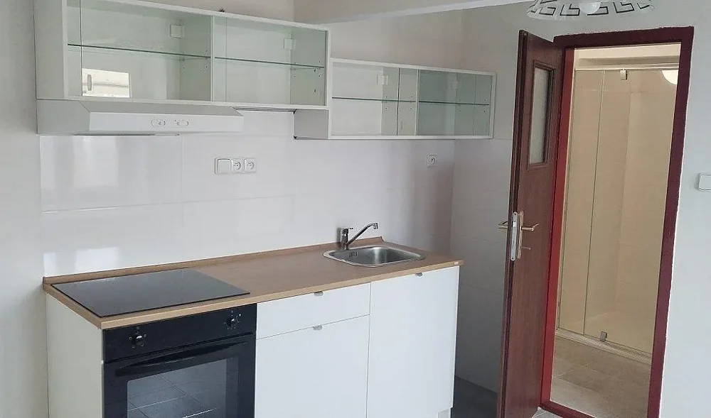 2+kk, Sladkovského, Pardubice, Pardubický kraj
