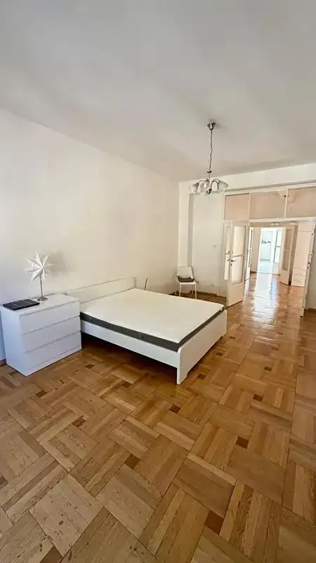 3+1, Francouzská, Praha 2 - Vinohrady