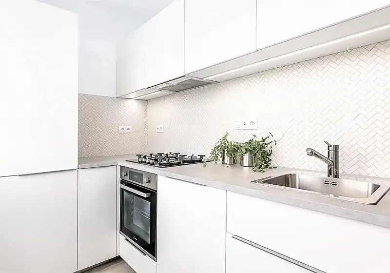 pokoj, Okrajová, Pardubice, Pardubický kraj