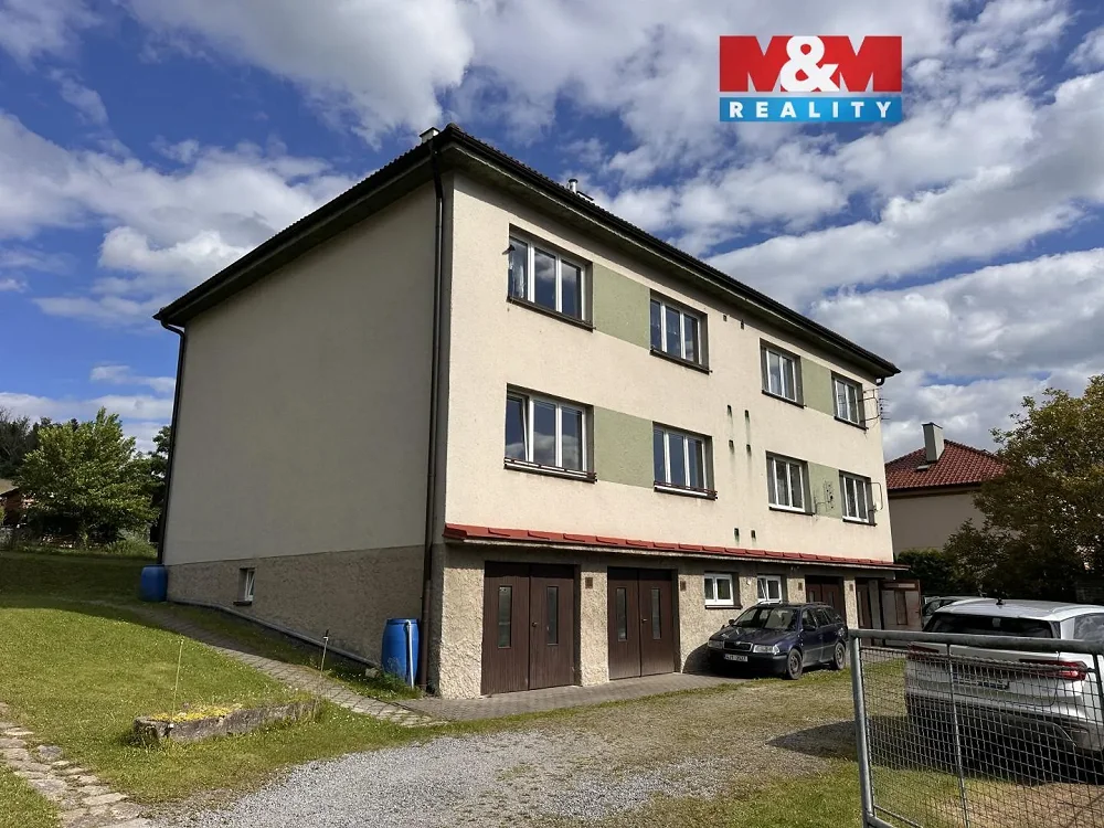 3+1, Pod Horou, Jimramov, Žďár nad Sázavou, Kraj Vysočina