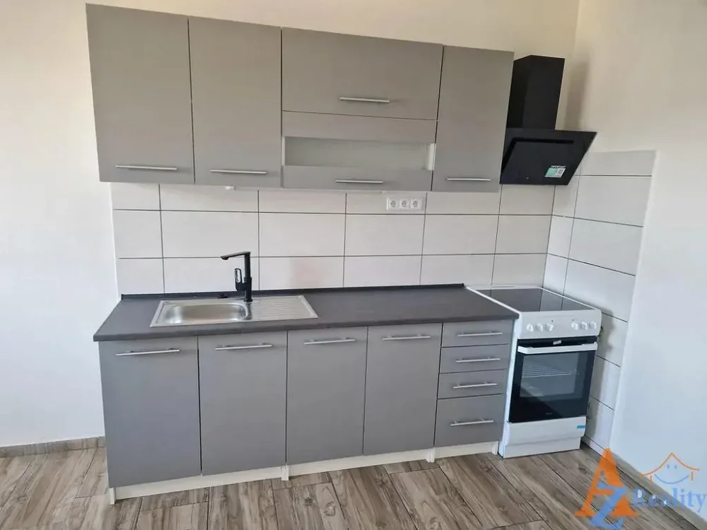 3+1, V Sídlišti, Děčín, Ústecký kraj