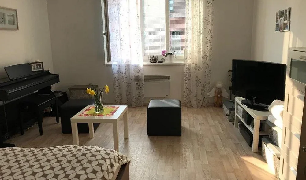 1+1, Zeyerova, Olomouc, Olomoucký kraj