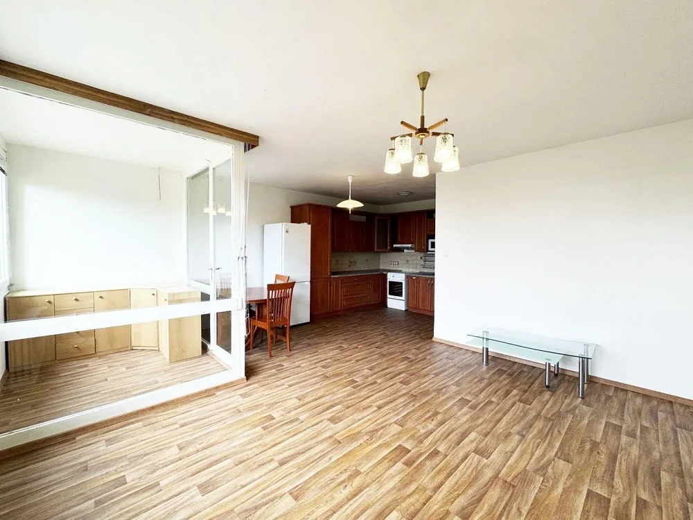 3+kk, Hlivická, Praha 8 - Bohnice