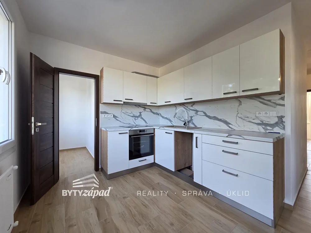 4+1, Hodonínská, Plzeň-město, Plzeňský kraj