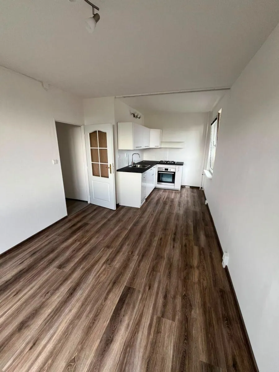 2+kk, Písečná, Praha 8 - Troja