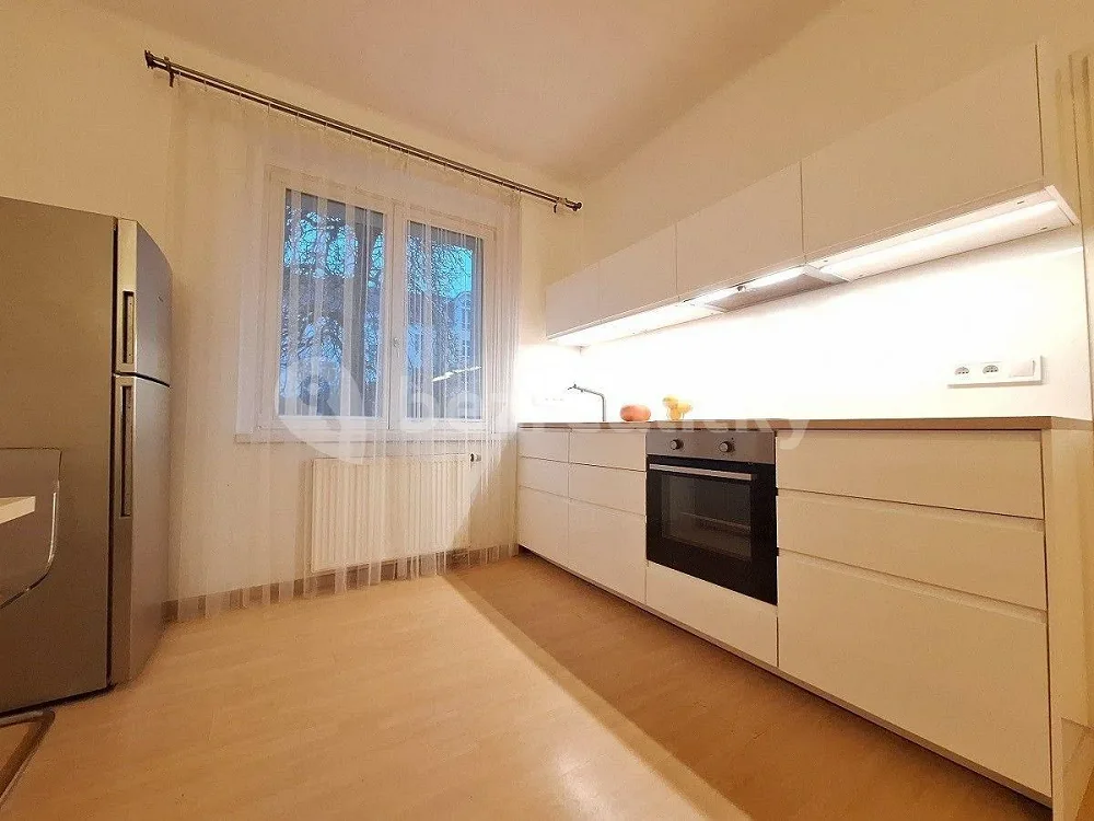 2+kk, Na dlouhém lánu, Praha 6 - Vokovice