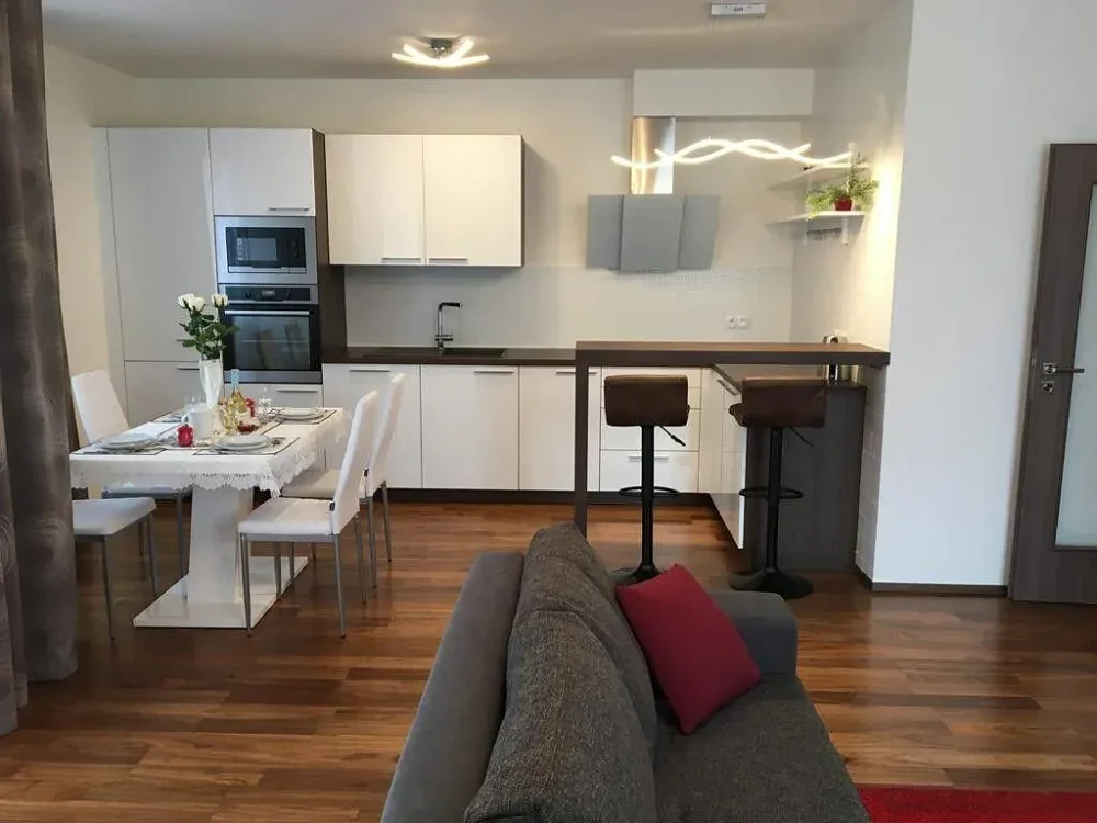2+kk, Nekvasilova, Praha 8 - Karlín