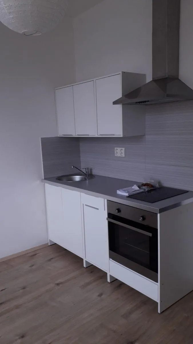 1+kk, Husova tř., České Budějovice, Jihočeský kraj