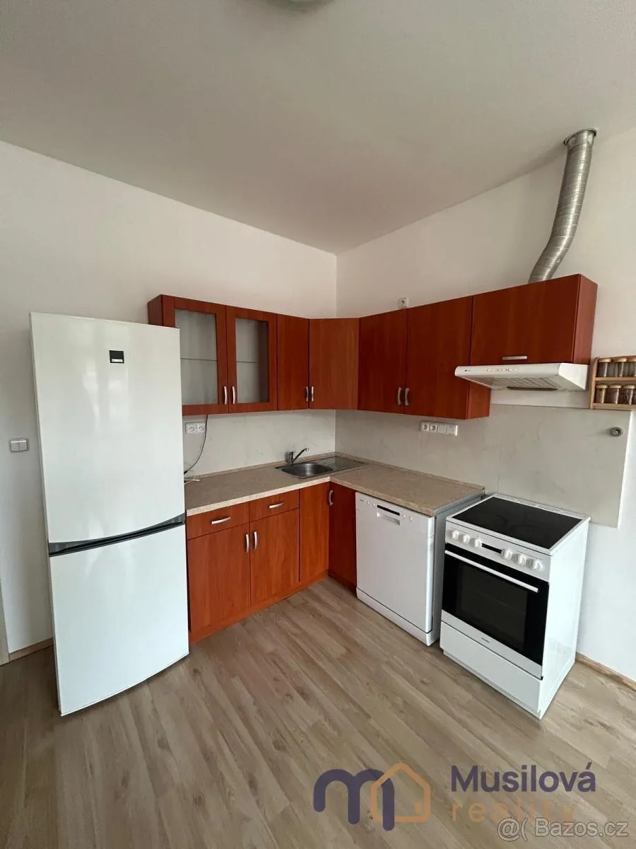 2+kk, Ústí nad Labem, Ústecký kraj