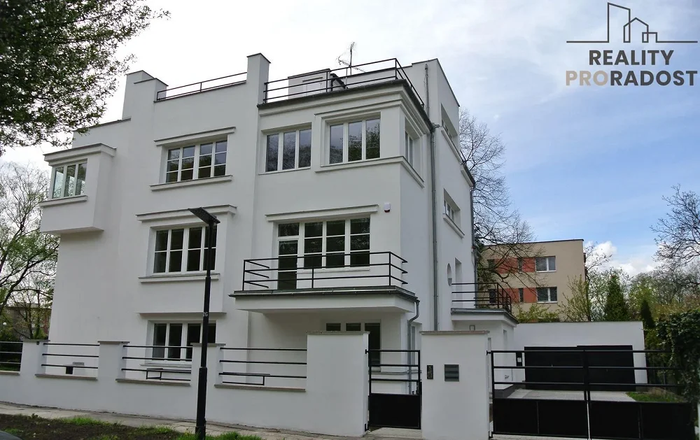 4+1, Sadová, Ostrava-město, Moravskoslezský kraj