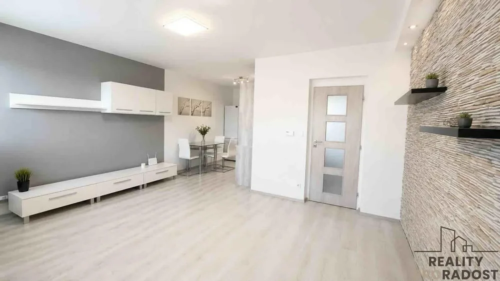 2+kk, Dlouhá, Kuřim, Brno-venkov, Jihomoravský kraj