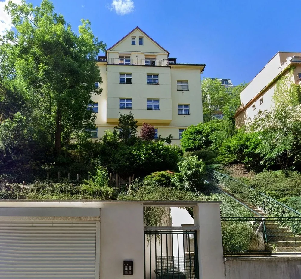 1+kk, Pod Zvonařkou, Praha 2 - Vinohrady