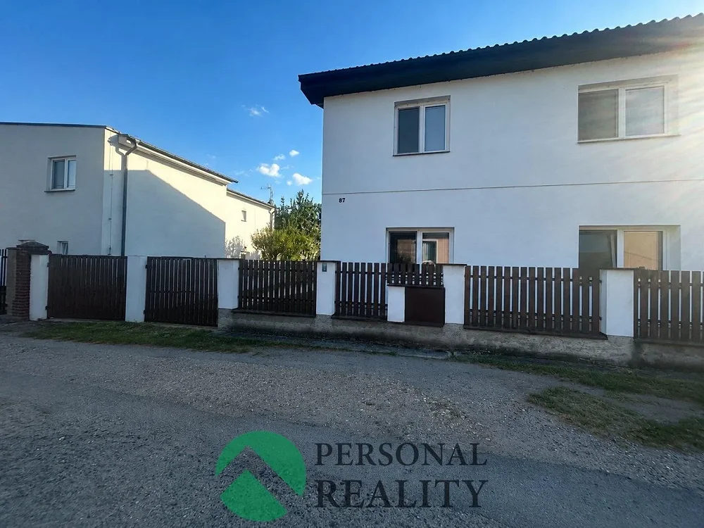 2+1, Růžová, Neratovice, Mělník, Středočeský kraj