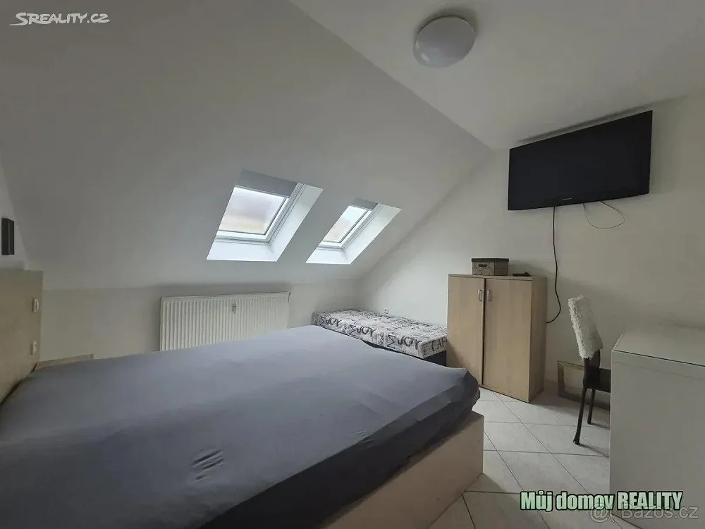 2+kk, U Santošky, Praha 5 - Smíchov