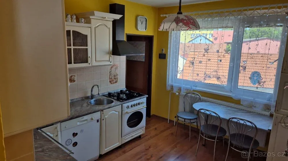 6 a více, Veverkova, Moravské Budějovice, Třebíč, Kraj Vysočina