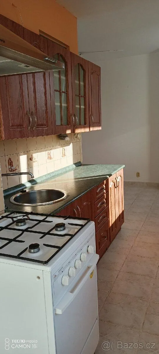 2+1, Stará, Ústí nad Labem, Ústecký kraj