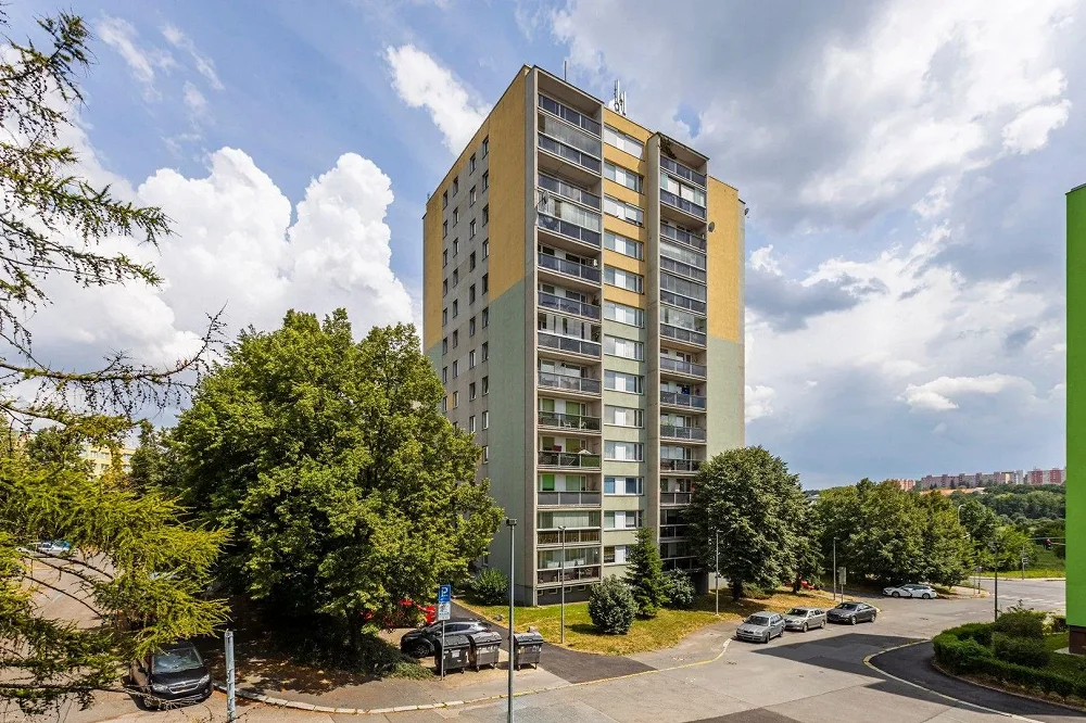 4+kk, Hledíková, Praha 10 - Záběhlice