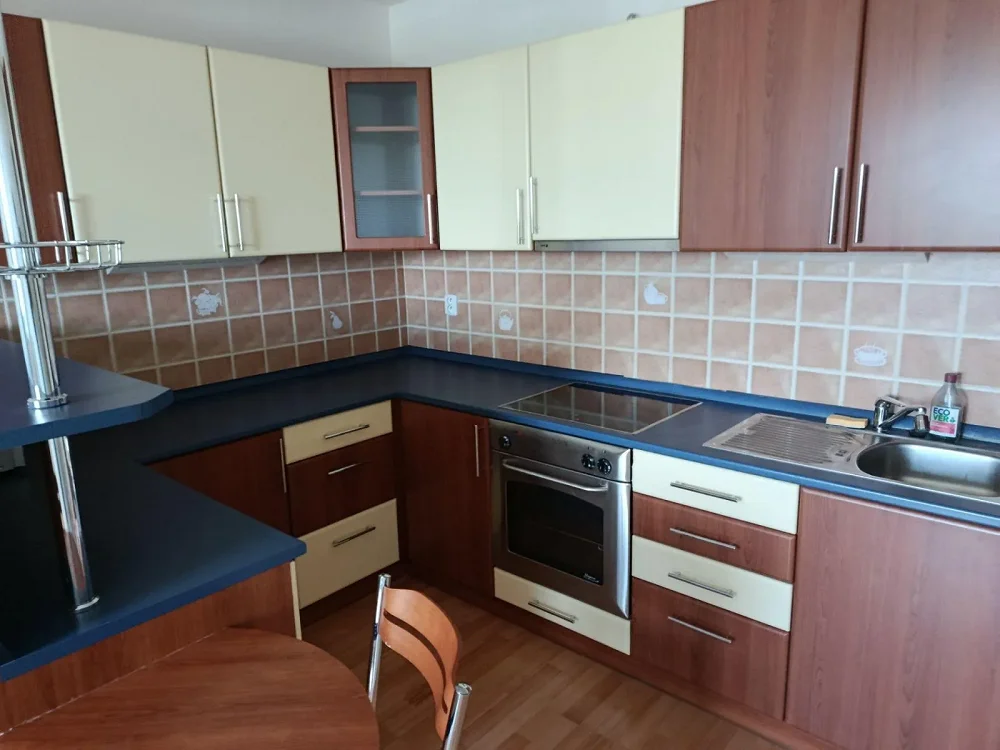 2+kk, Štúrova, Praha 4 - Lhotka