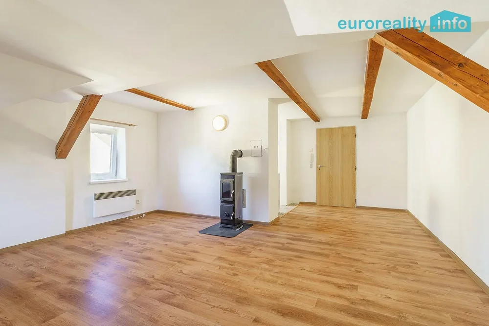 1+kk, U Jeslí, Nejdek, Karlovy Vary, Karlovarský kraj