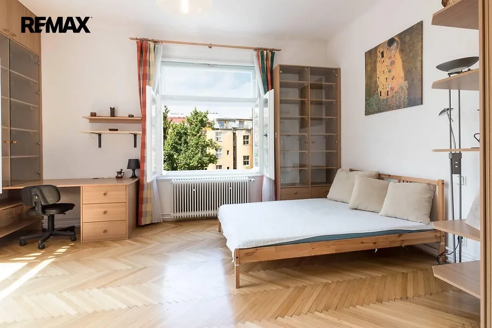 2+1, Charlese de Gaulla, Praha 6 - Bubeneč