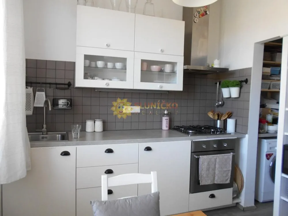 2+1, U Koruny, Hradec Králové, Královéhradecký kraj