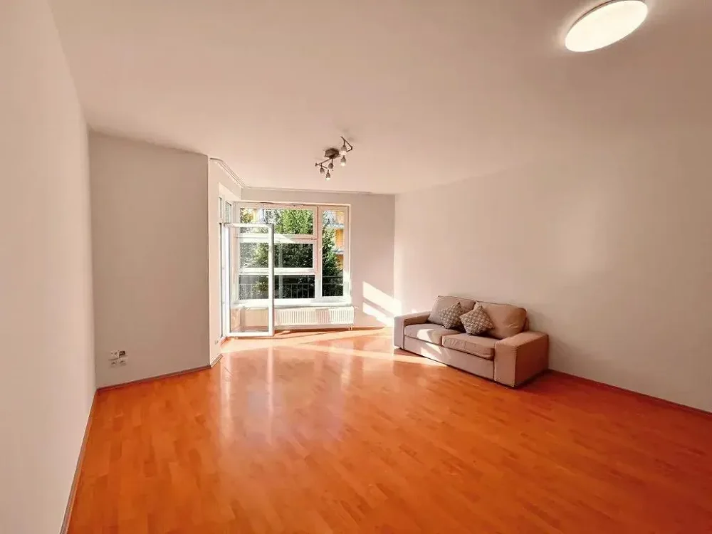 2+kk, Poděbradská, Praha 9 - Hloubětín
