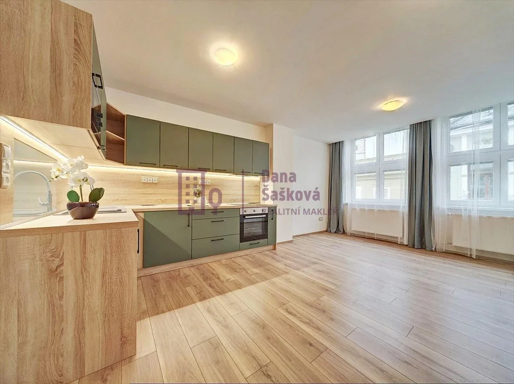 3+kk, Panská, Jindřichův Hradec, Jihočeský kraj
