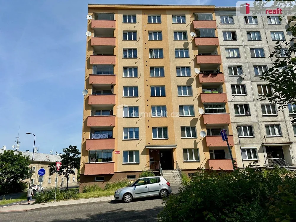 1+1, Mládežnická, Karlovy Vary, Karlovarský kraj