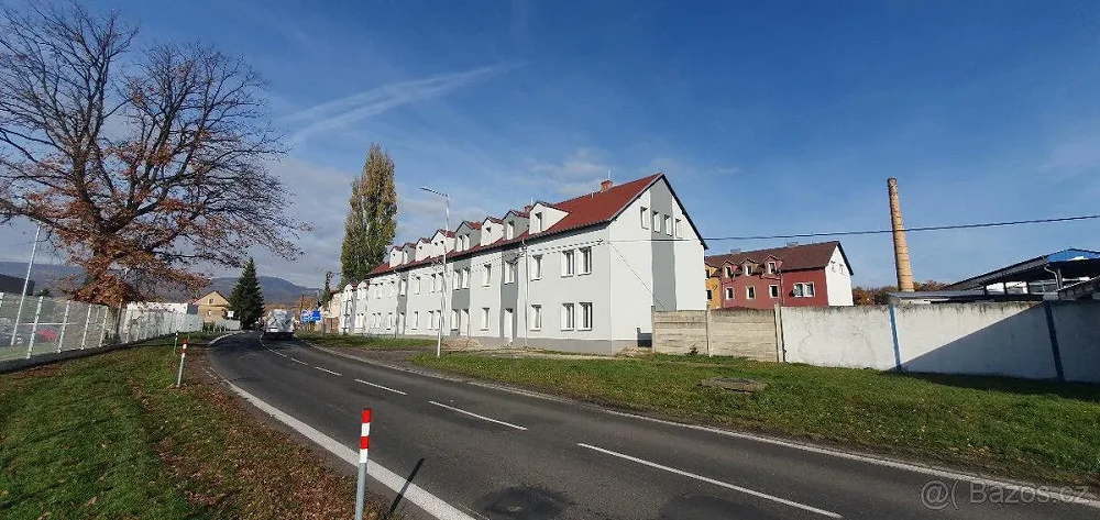 2+1, Kamenný Pahorek, Košťany, Teplice, Ústecký kraj