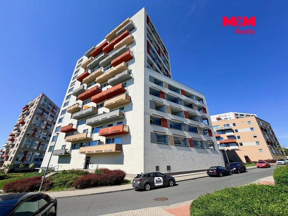 2+kk, Mantovská, Praha 10 - Horní Měcholupy