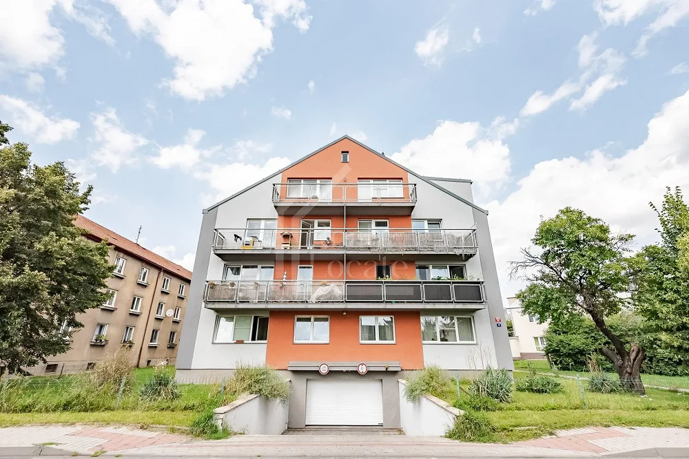 1+kk, Na vyhlídce, Praha 9 - Prosek