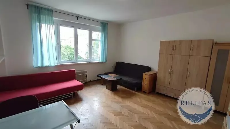 2+kk, U gymnázia, Praha 4 - Nusle