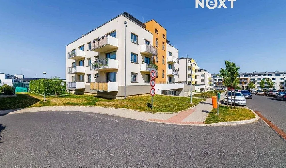 2+kk, T. G. Masaryka, Horoměřice, Praha-západ, Středočeský kraj