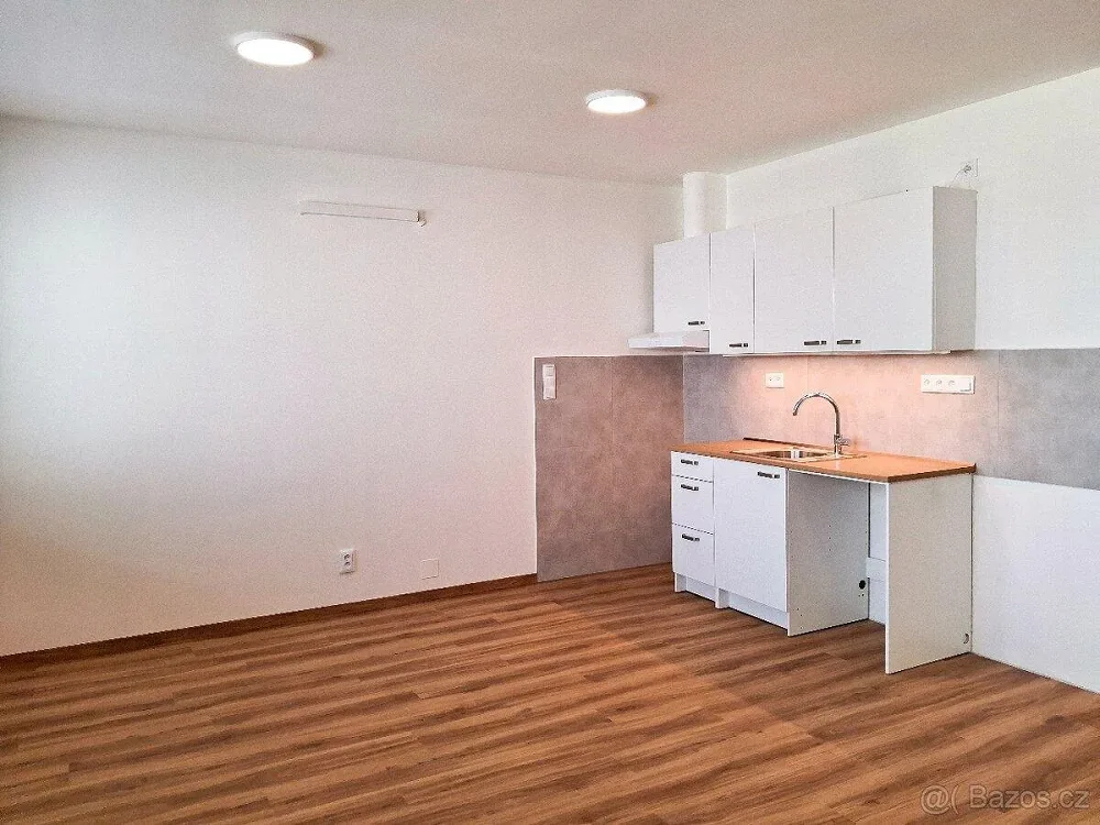 1+kk, Žatčany, Brno-venkov, Jihomoravský kraj