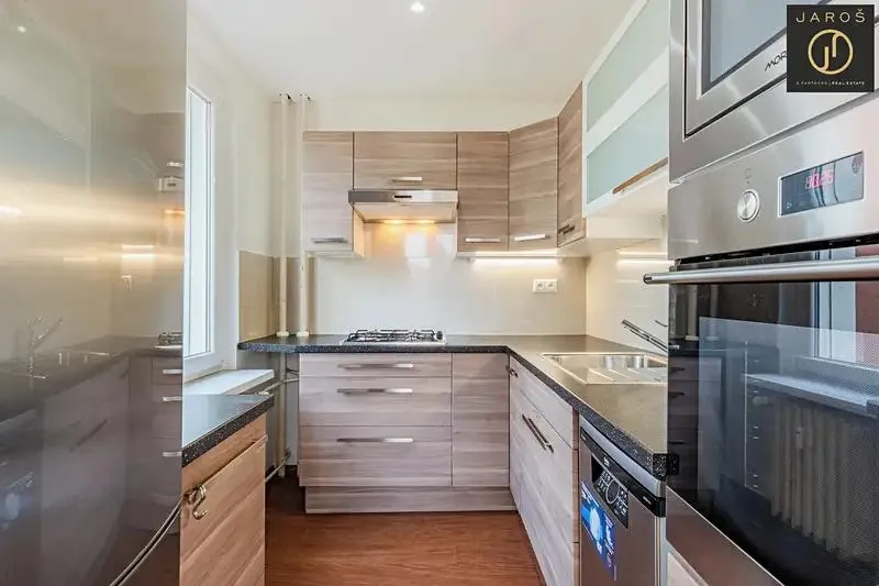 2+kk, Jablonecká, Praha 9 - Střížkov