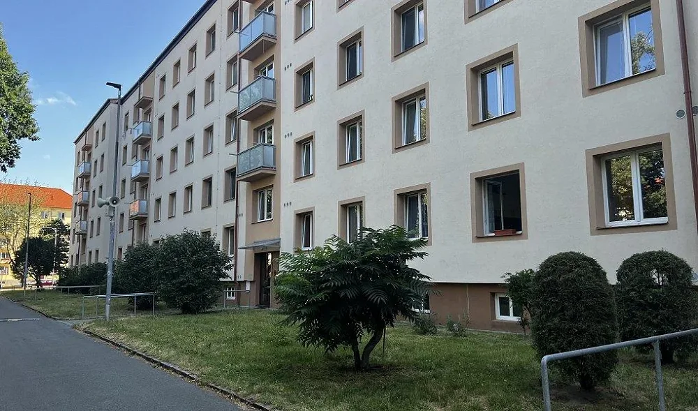 2+1, Benešovo náměstí, Pardubice, Pardubický kraj