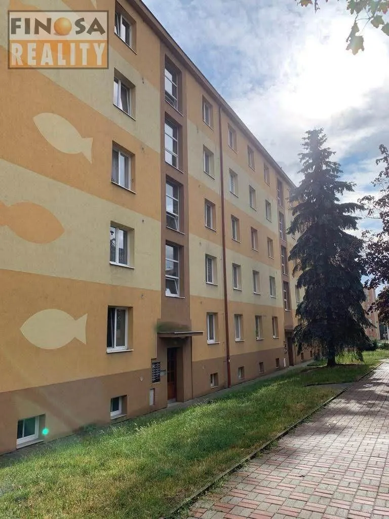 2+1, Zdeňka Štěpánka, Most, Ústecký kraj