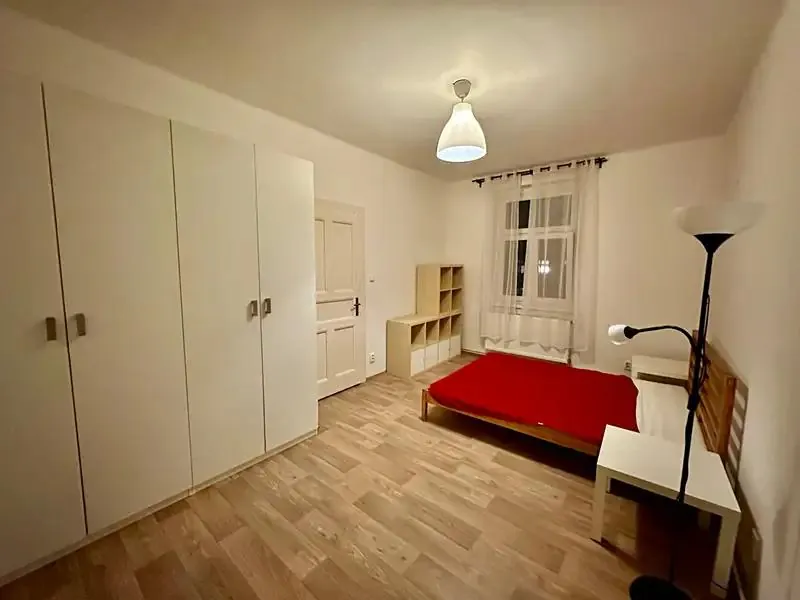 2+kk, Vosmíkových 3 (Praha 8 - Libeň)