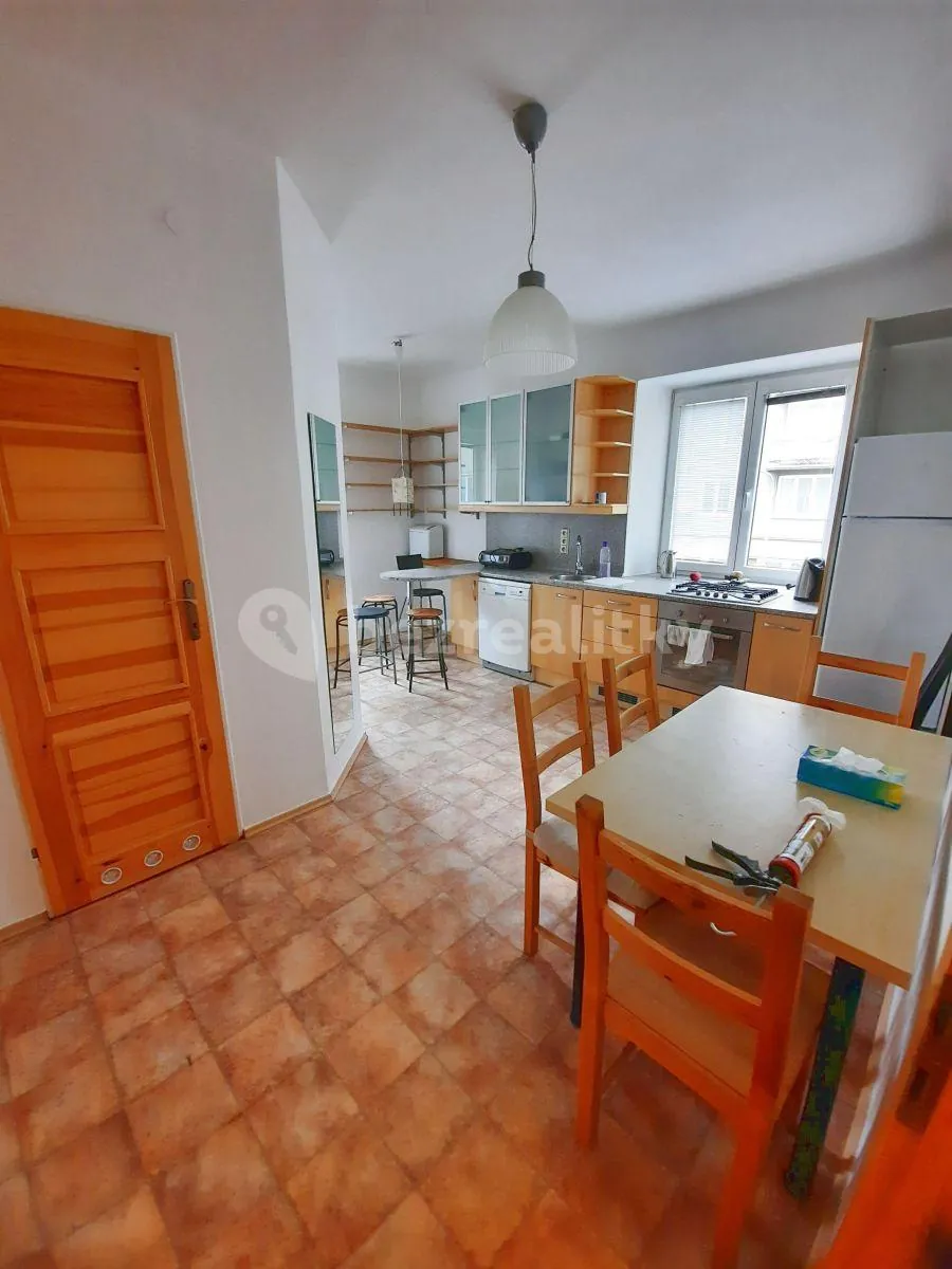 2+1, kpt. Nálepky, Olomouc, Olomoucký kraj