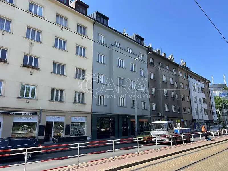 2+kk, Černokostelecká, Praha 10 - Strašnice