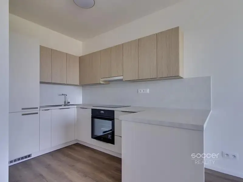 2+kk, Marešova, Praha 9 - Černý Most