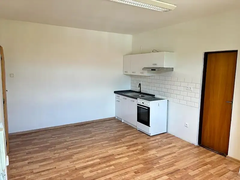 1+kk, T. G. Masaryka, Karlovy Vary, Karlovarský kraj