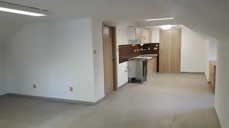 2+1, Úštěk, Litoměřice, Ústecký kraj