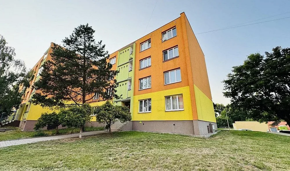 1+1, Jiráskovo náměstí, Postoloprty, Louny, Ústecký kraj