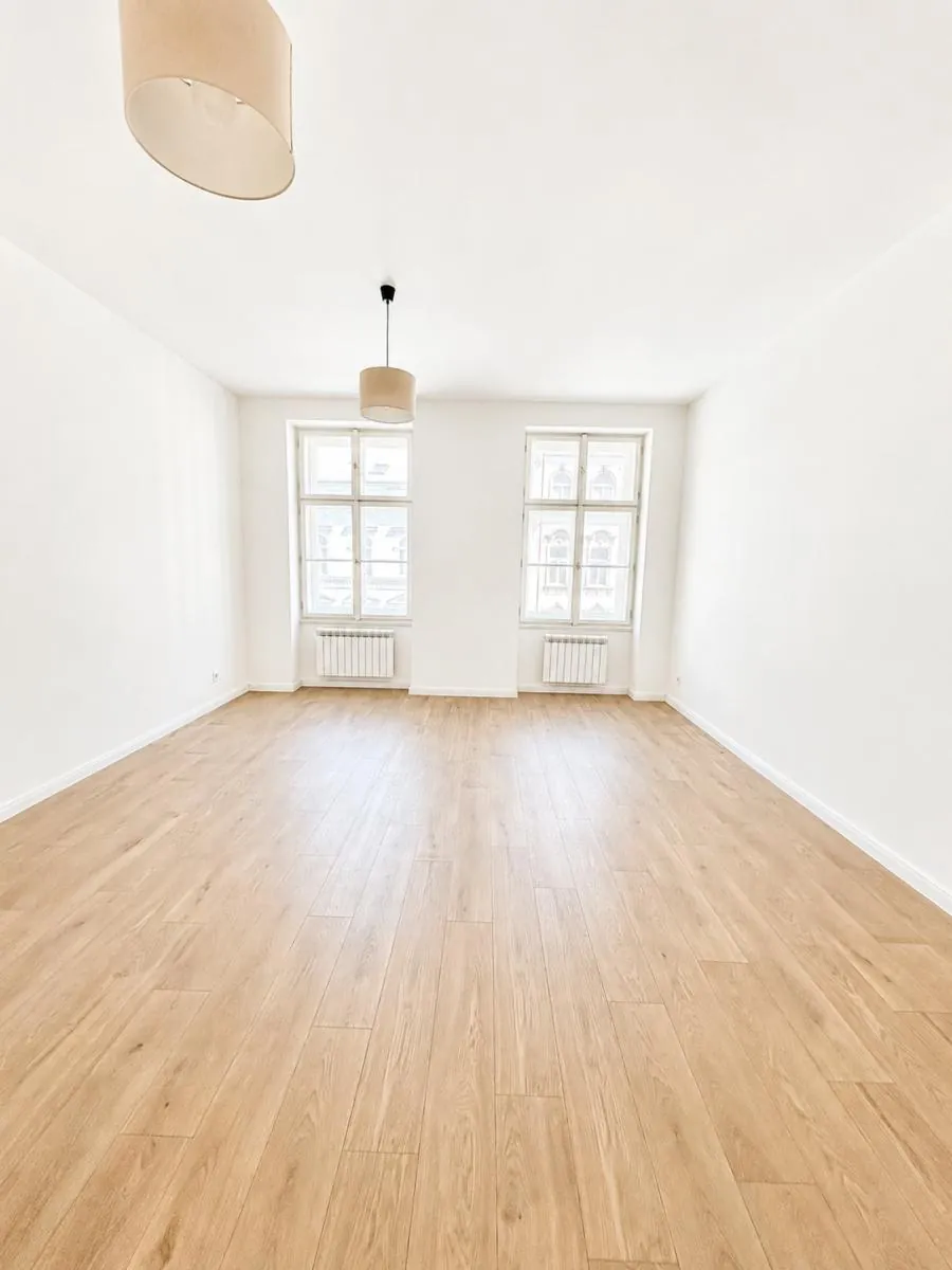 1+1, White Lion Residence (Praha 1 - Nové Město)