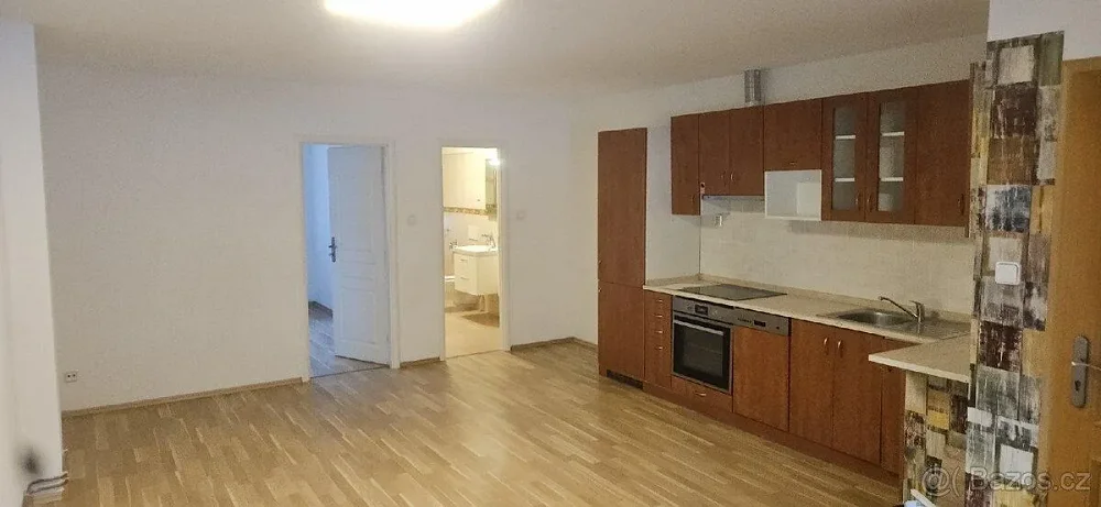 2+kk, Zvole, Praha-západ, Středočeský kraj