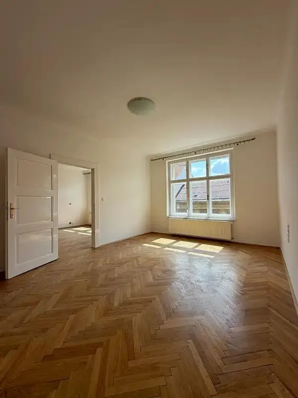 3+1, Nad Královskou oborou, Praha 7 - Bubeneč