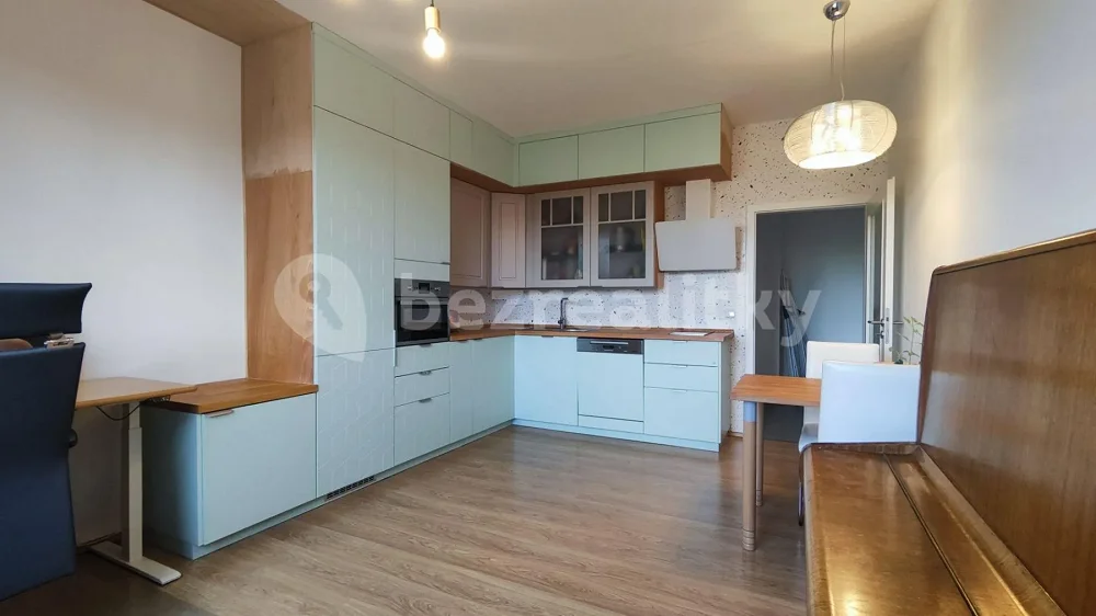 2+kk, Rezidence Za Řekou (Praha 7 - Holešovice)