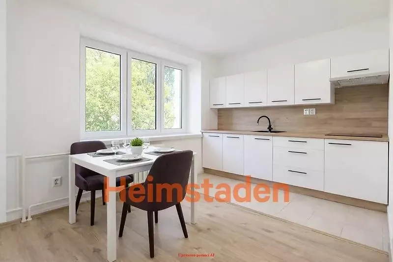 1+kk, Závodní, Karviná, Moravskoslezský kraj
